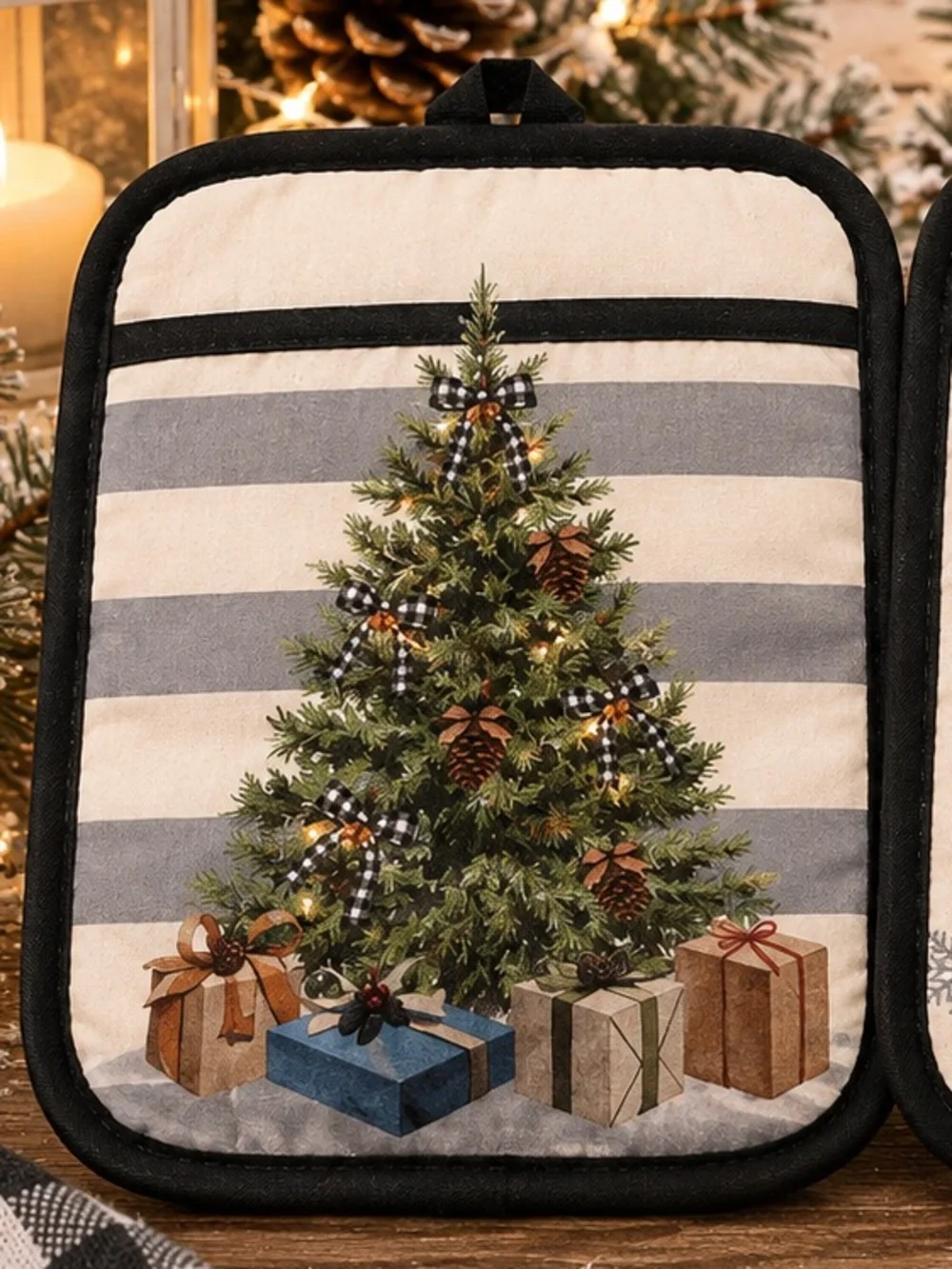Holiday Tree Pot Holder Set